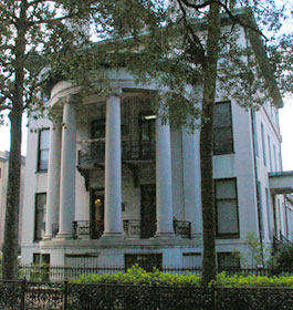 Telfair Square historic building